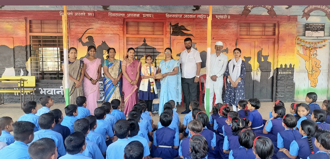 कु. आराध्या सूर्यकांत भोसले हिचे सैनिक स्कूल सातारा प्रवेश परीक्षेत उज्वल यश